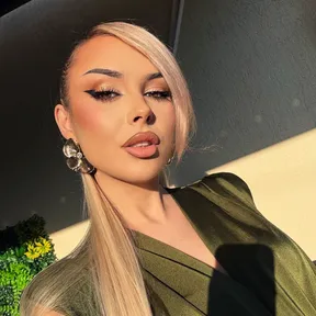 Diana Ilie, make-up artist